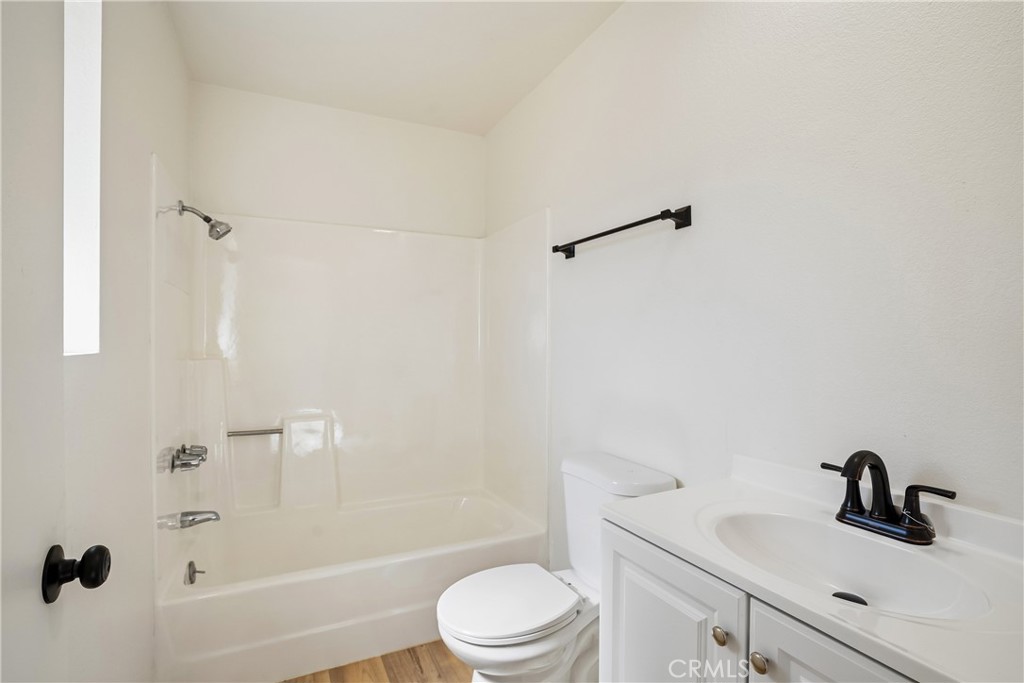 11618 Rosewood Avenue Property Photo 48