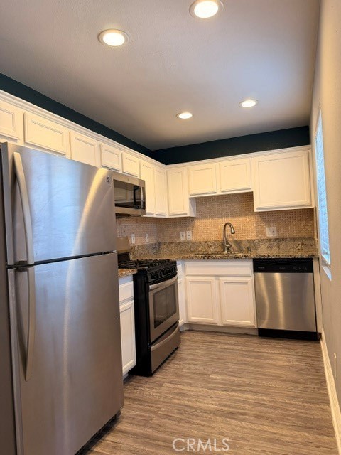 1160 E Lexington Avenue 17 Property Photo 8