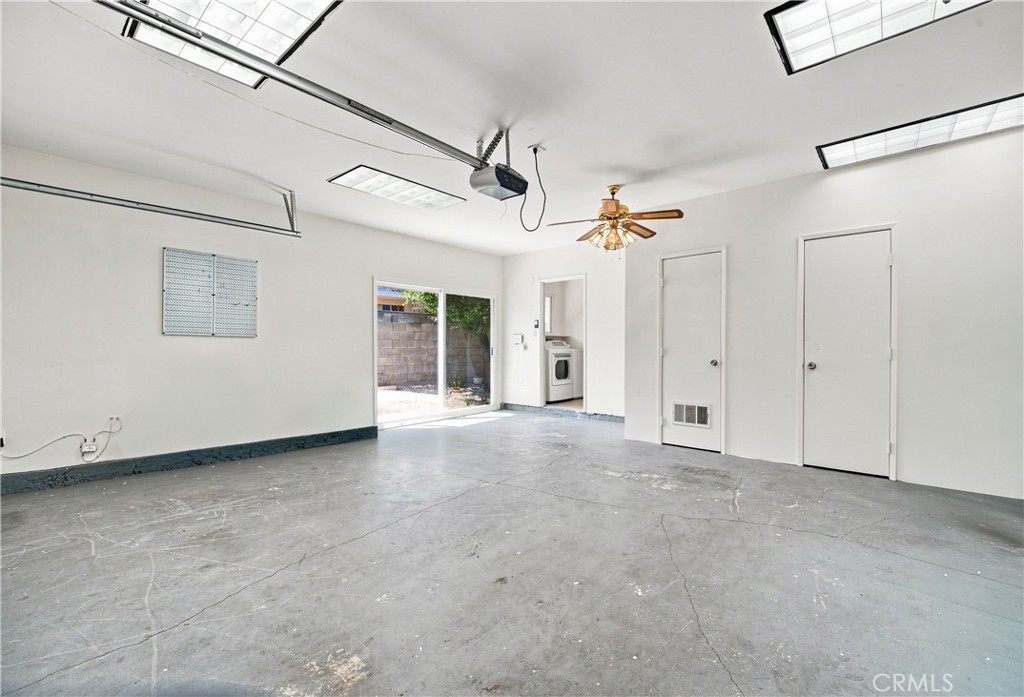 5777 Valerie Property Photo 29
