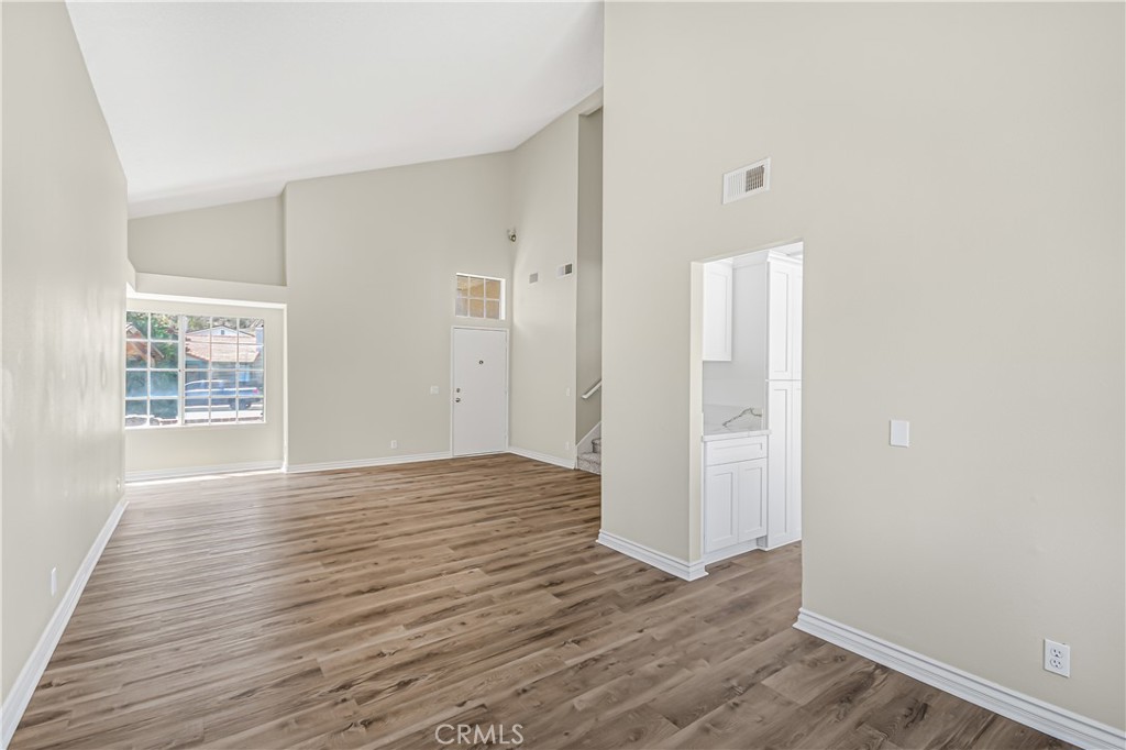 28041 Concord Avenue Property Photo 13