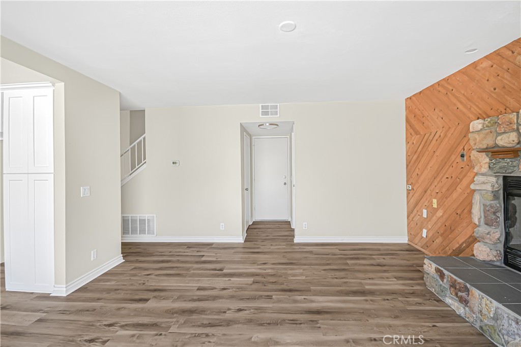 28041 Concord Avenue Property Photo 23