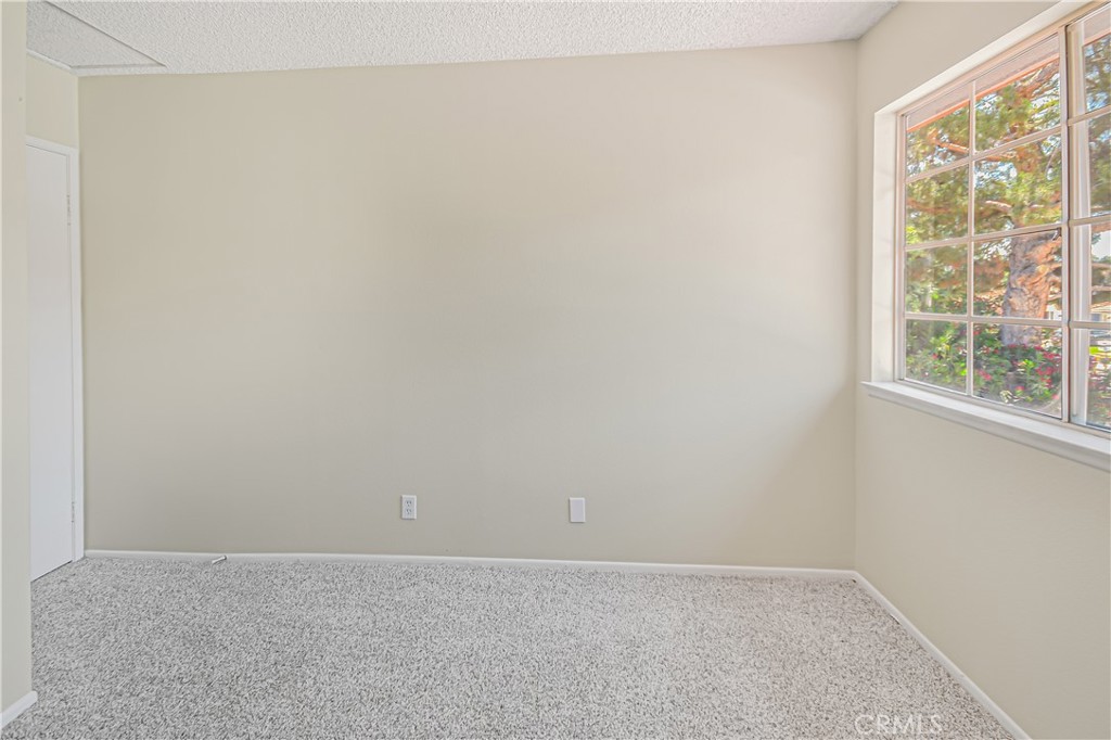 28041 Concord Avenue Property Photo 43