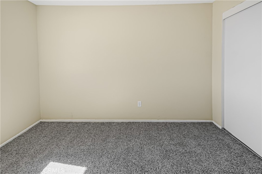 11694 Pepper Street Property Photo 25