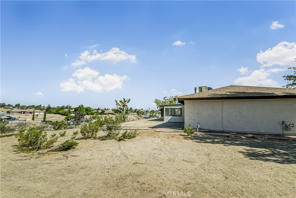 11694 Pepper Street Property Photo 35