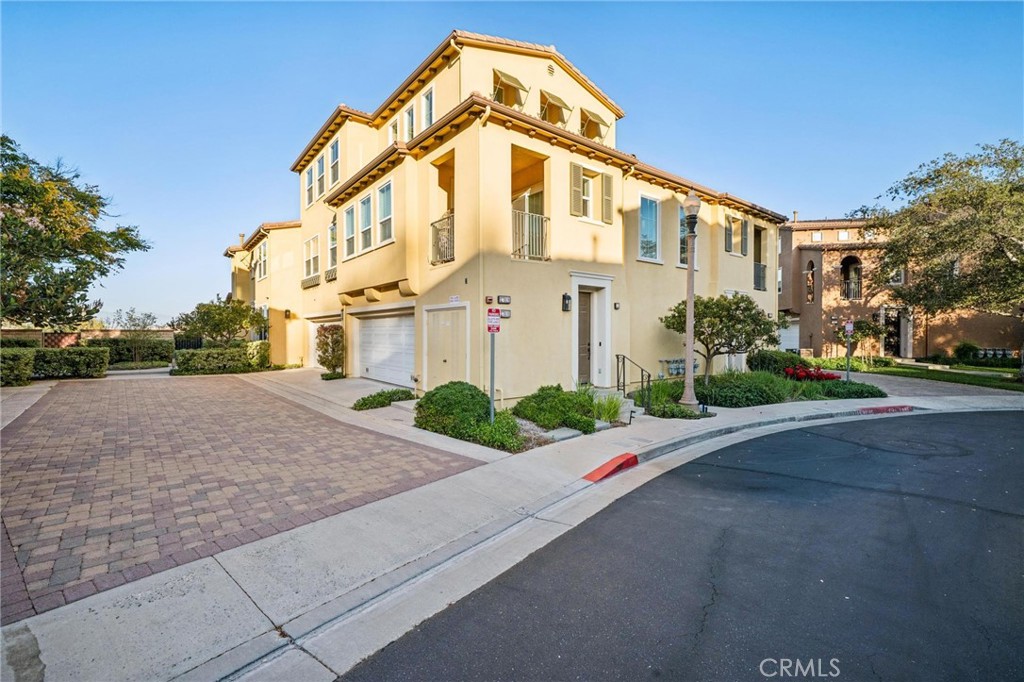 27006 Pebble Beach Drive Property Photo 1