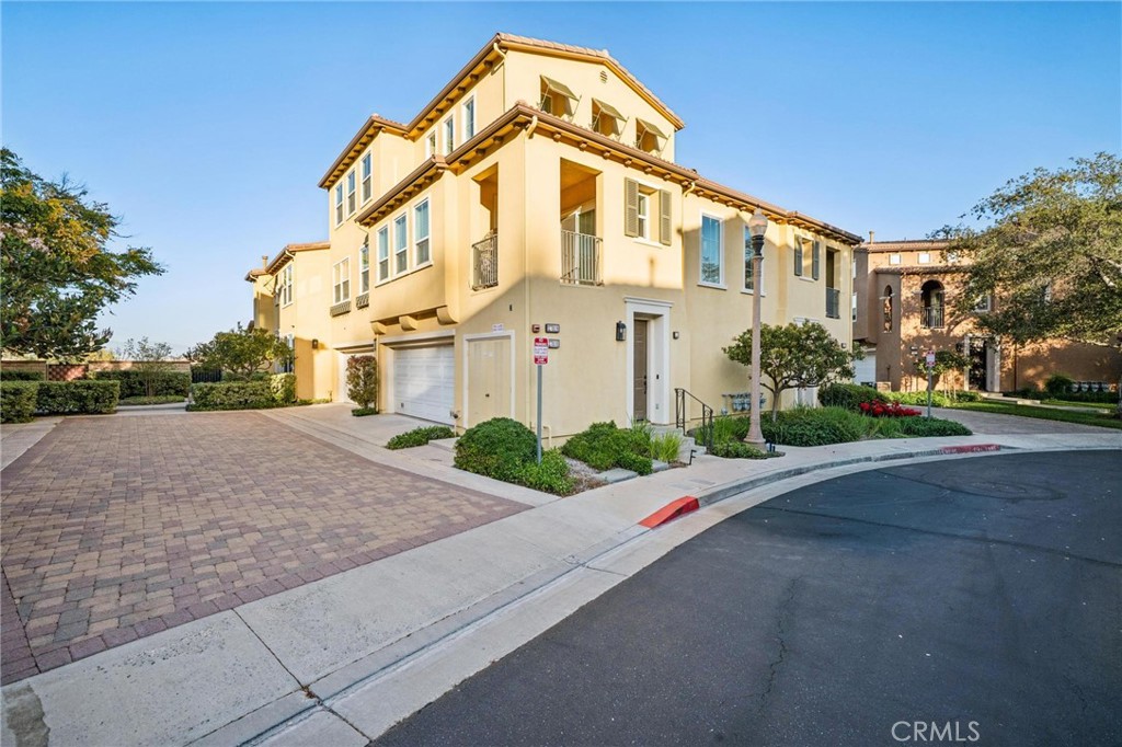 27006 Pebble Beach Drive Property Photo 1
