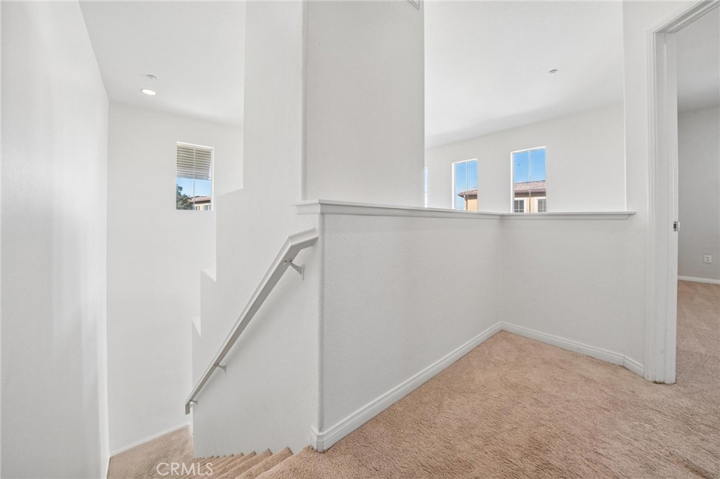 27006 Pebble Beach Drive Property Photo 19