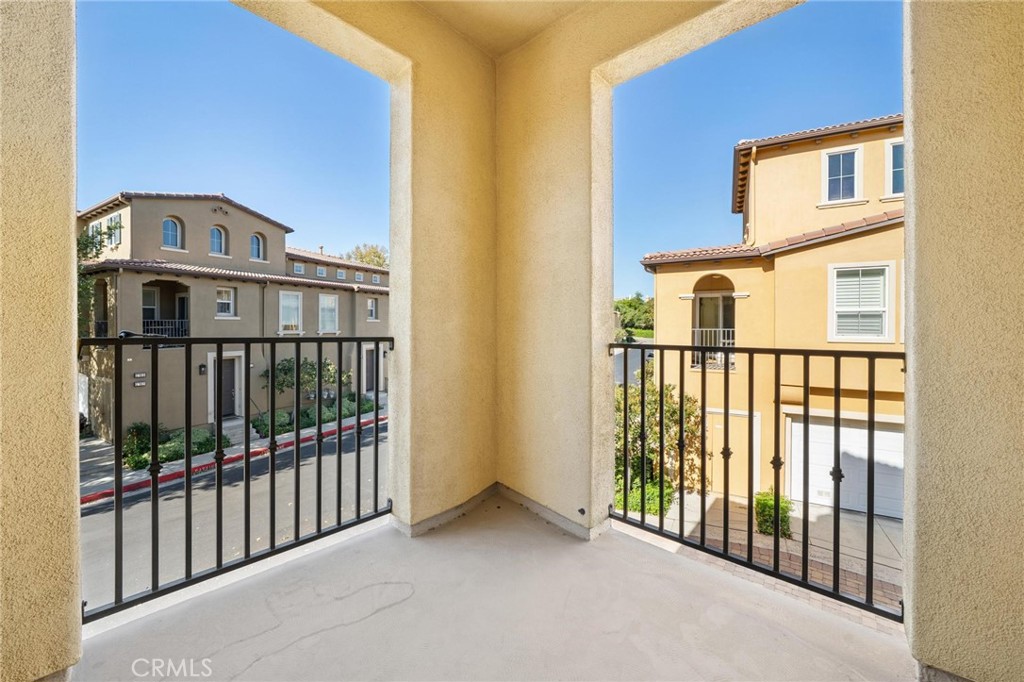 27006 Pebble Beach Drive Property Photo 29