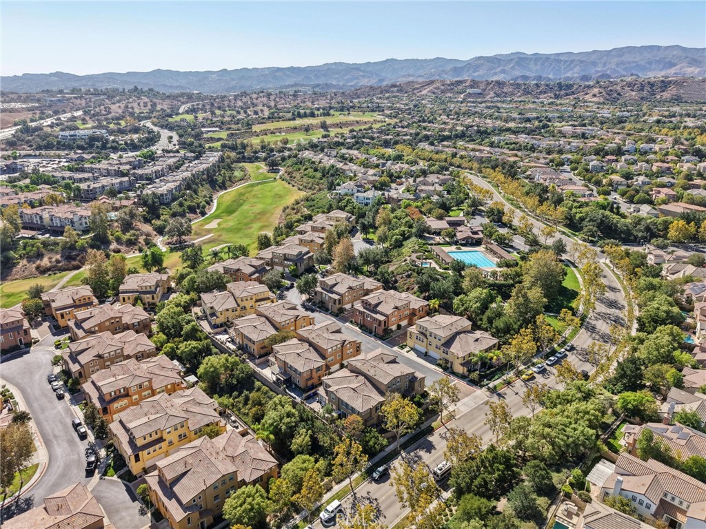 27006 Pebble Beach Drive Property Photo 40