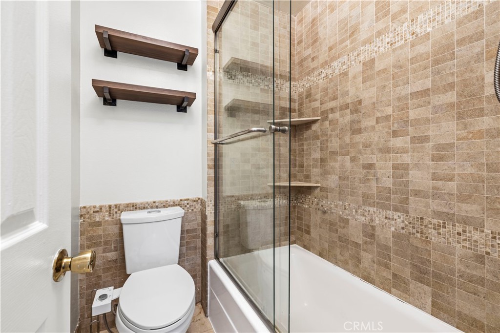 7320 Lennox Avenue D8 Property Photo 20