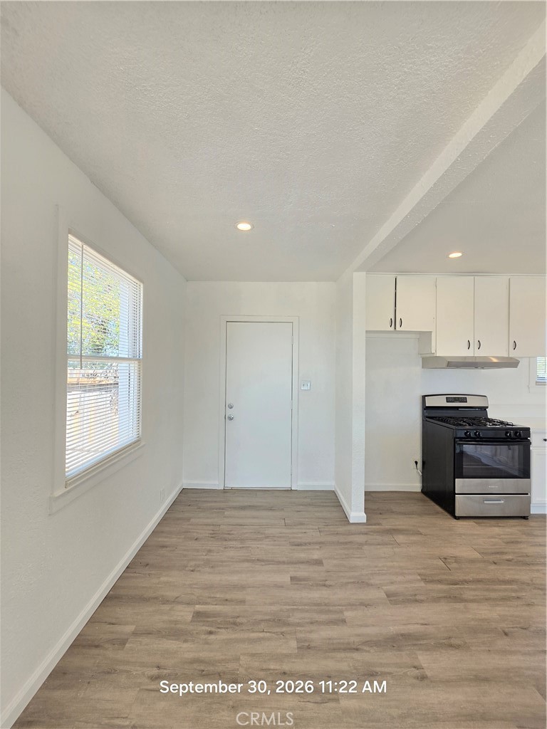 13057 Davenport B Property Photo 6