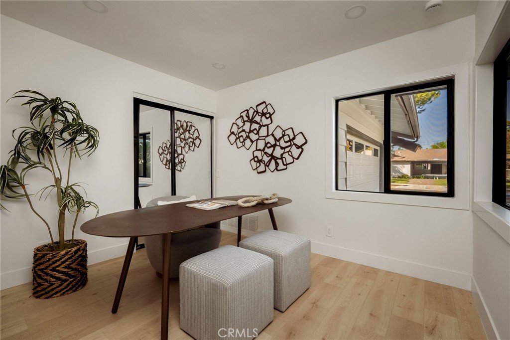 23800 Aetna Street Property Photo 13