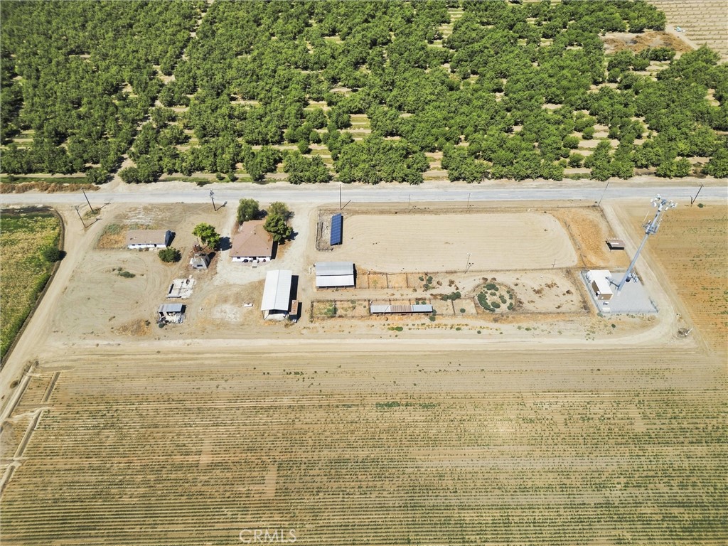 11662 Wasco Pond Road Property Photo 2