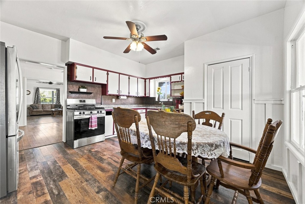 11662 Wasco Pond Road Property Photo 10