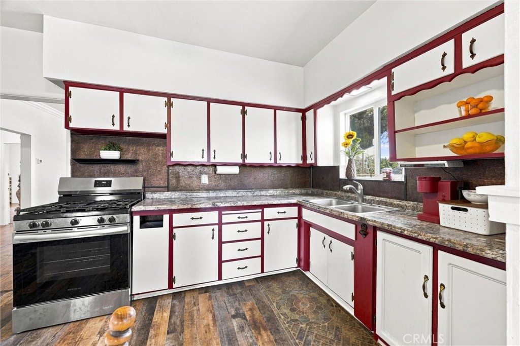 11662 Wasco Pond Road Property Photo 12