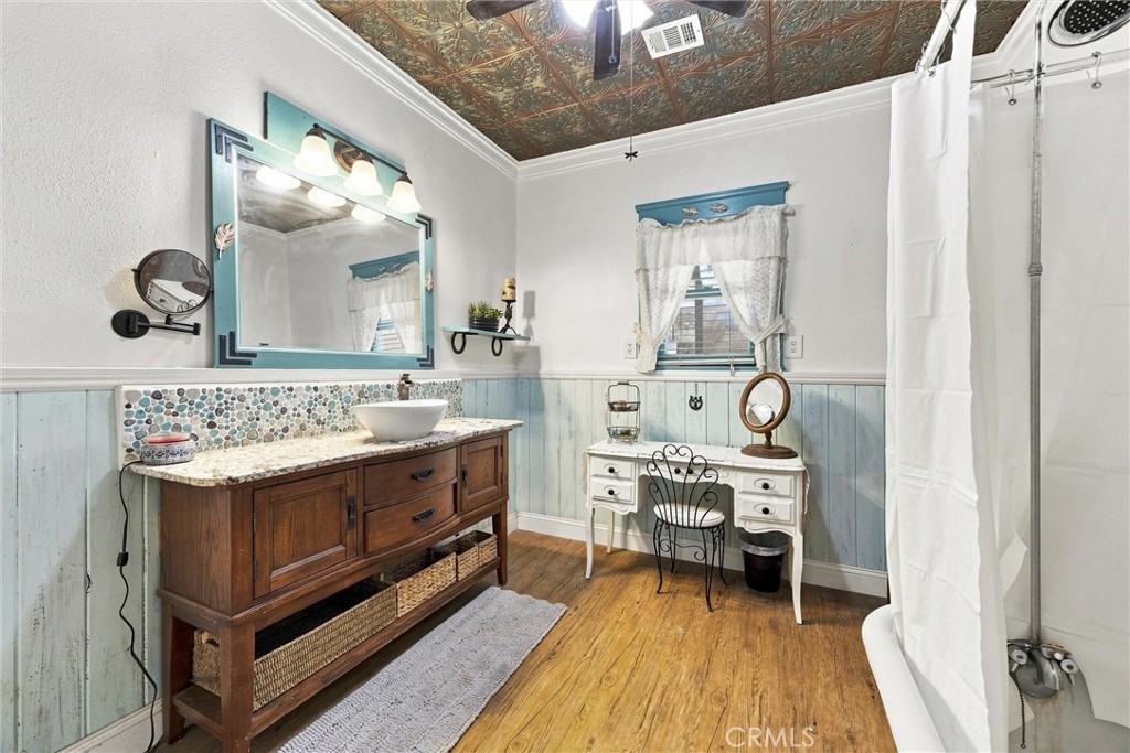 11662 Wasco Pond Road Property Photo 14