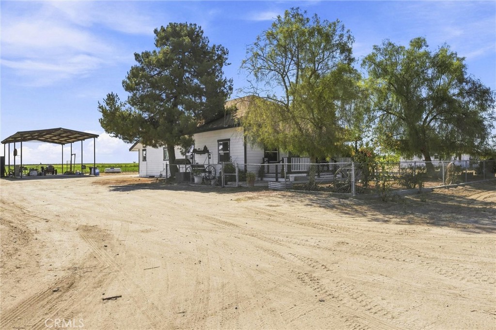 11662 Wasco Pond Road Property Photo 32