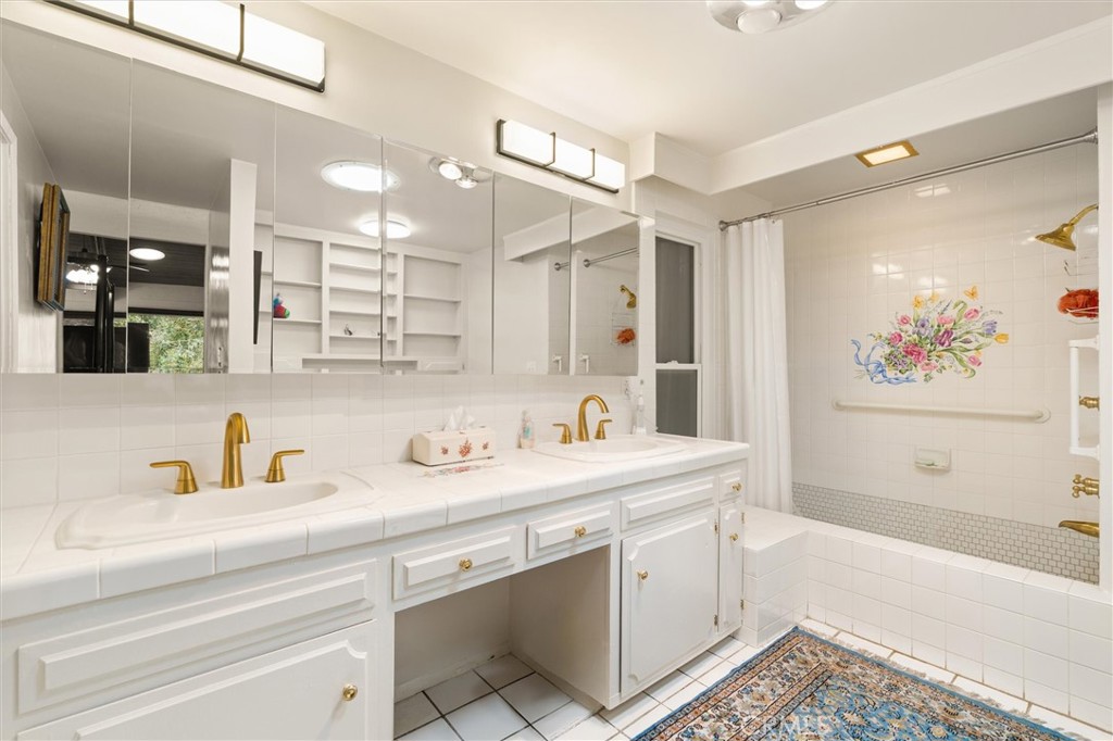 26 Coolwater Road Property Photo 16