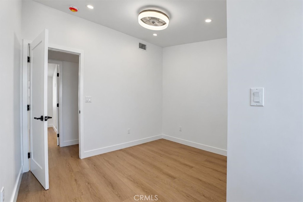 11158 Orion Ave Property Photo 38