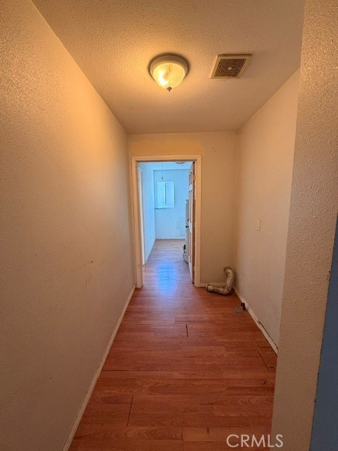 6718 Varna Avenue Property Photo 15
