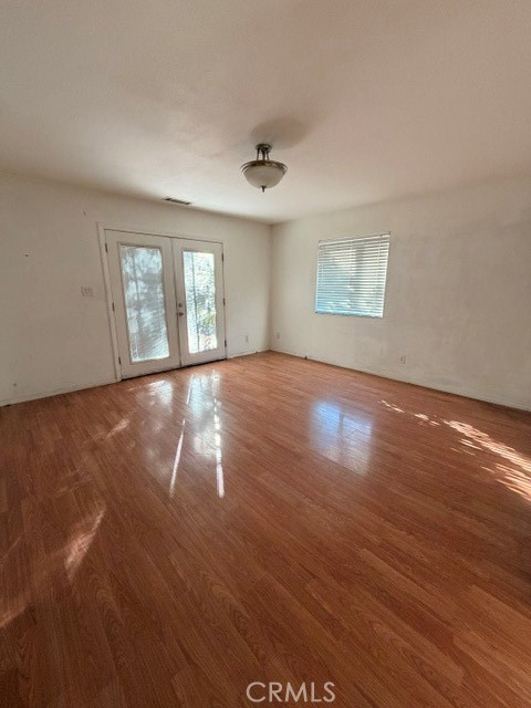 6718 Varna Avenue Property Photo 19