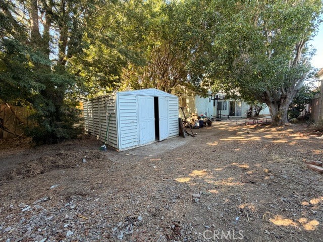6718 Varna Avenue Property Photo 25