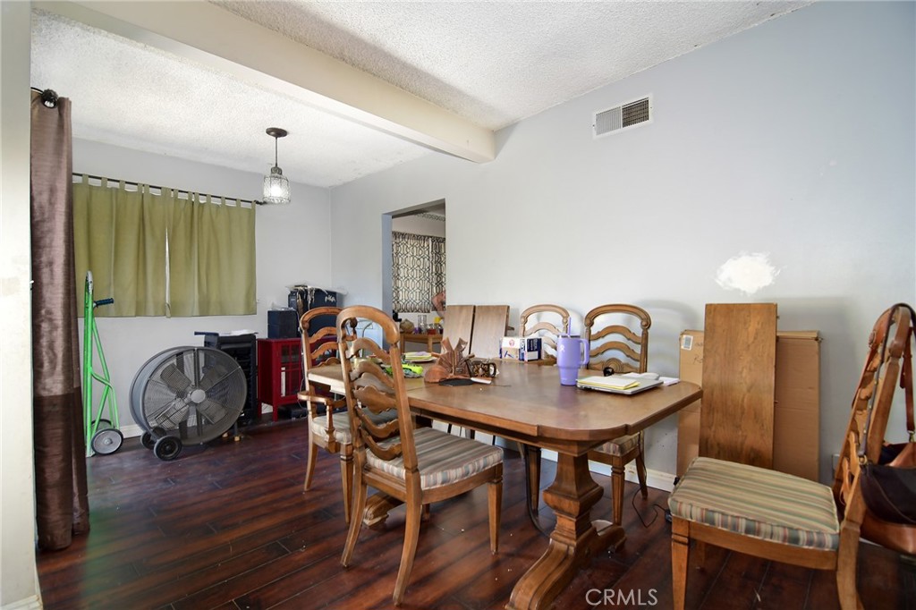 14913 Hubbard Property Photo 7