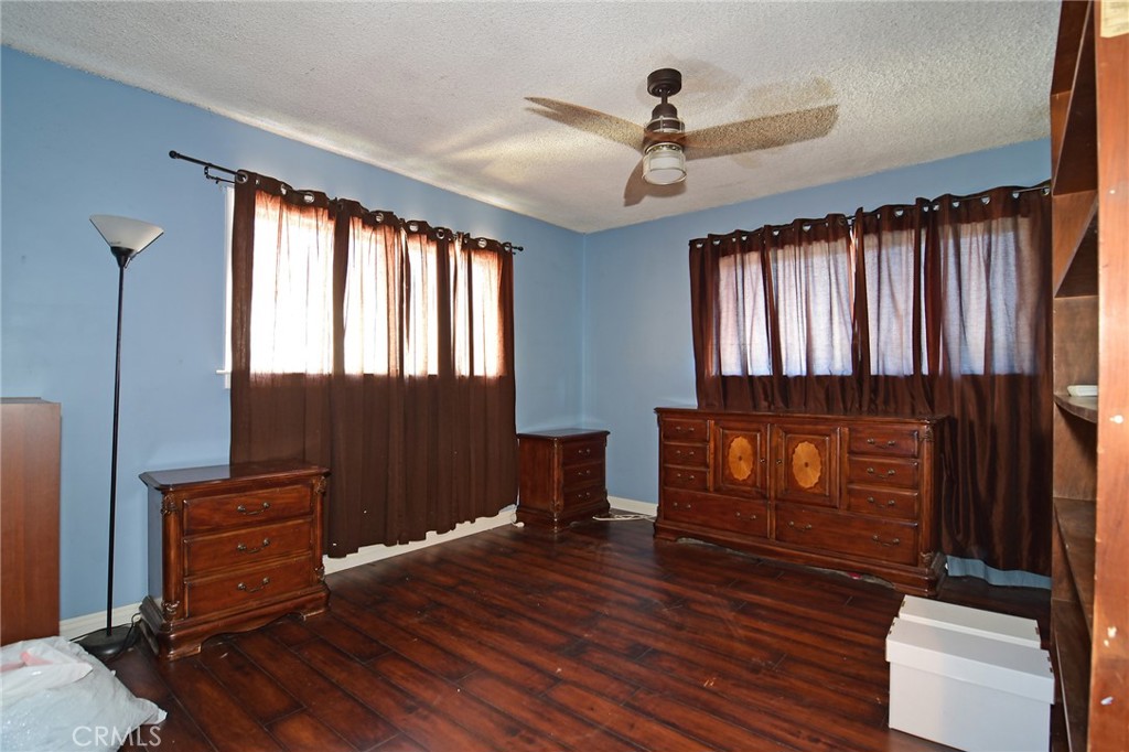 14913 Hubbard Property Photo 11
