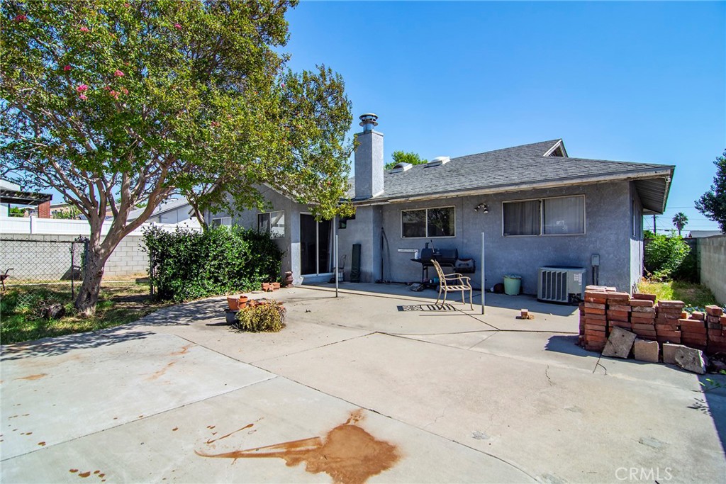 14913 Hubbard Property Photo 17