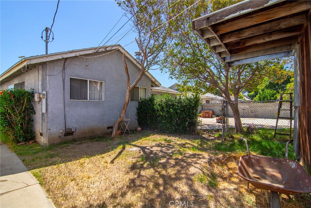 14913 Hubbard Property Photo 21