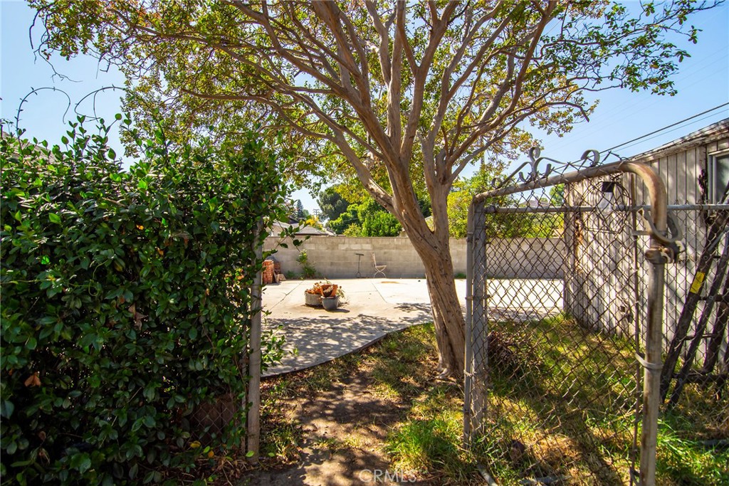 14913 Hubbard Property Photo 22