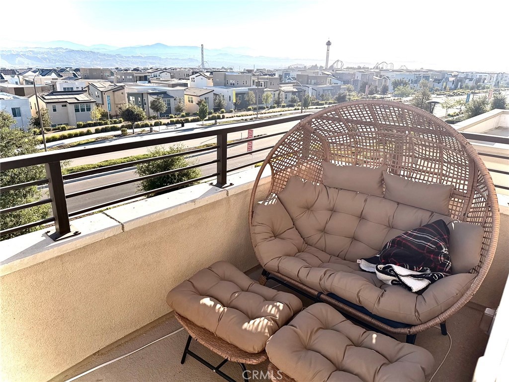 27139 Tamarack Lane Property Photo 3