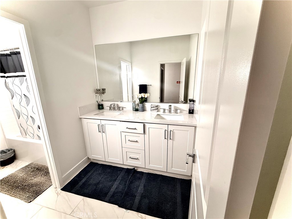 27139 Tamarack Lane Property Photo 11