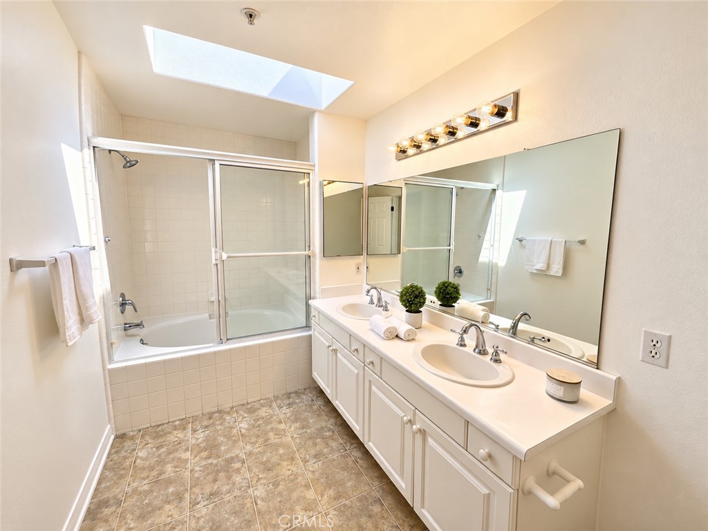 17735 Kinzie Property Photo 16