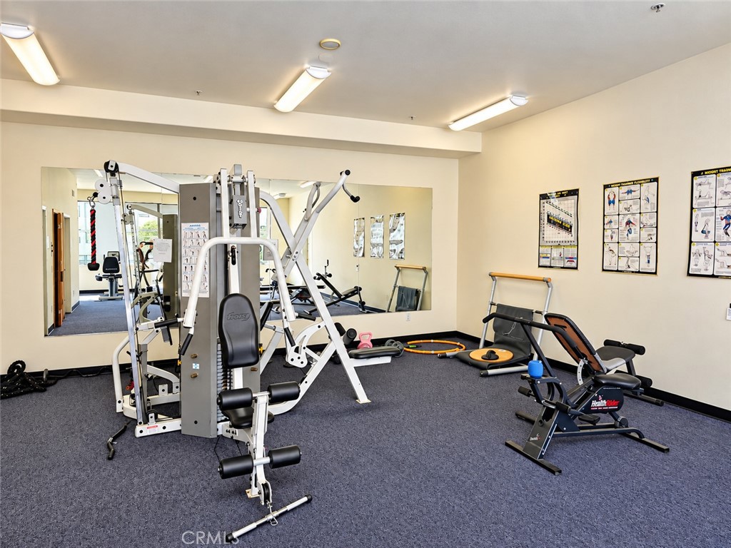17735 Kinzie Property Photo 21