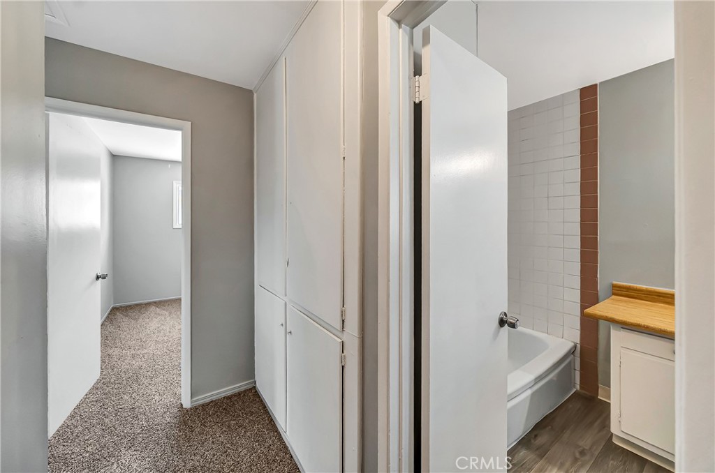 1438 W Avenue H-14 Property Photo 20