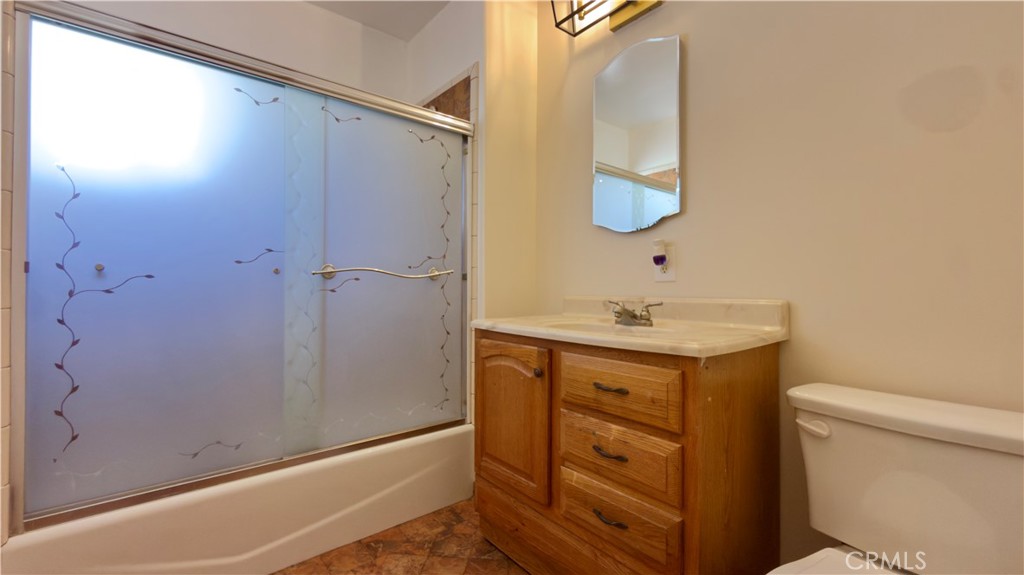 10416 Cayuga Property Photo 15