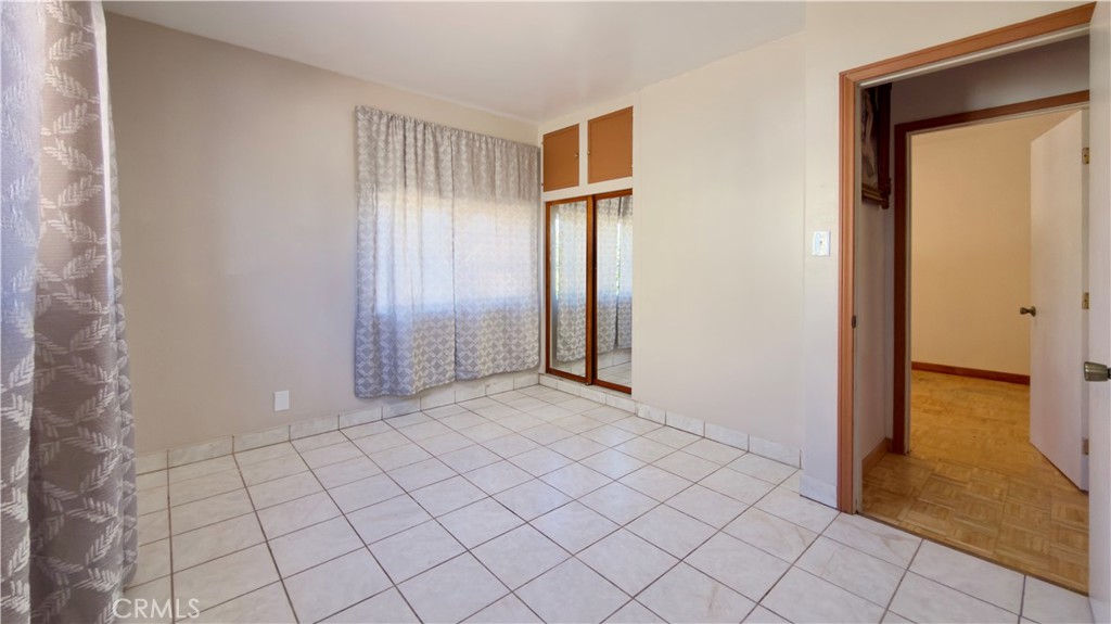 10416 Cayuga Property Photo 18