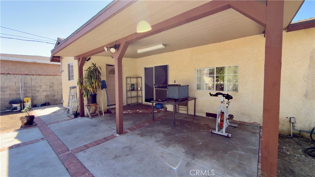 10416 Cayuga Property Photo 24