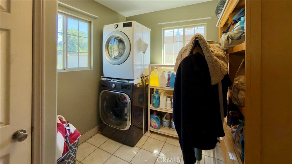 10416 Cayuga Property Photo 25