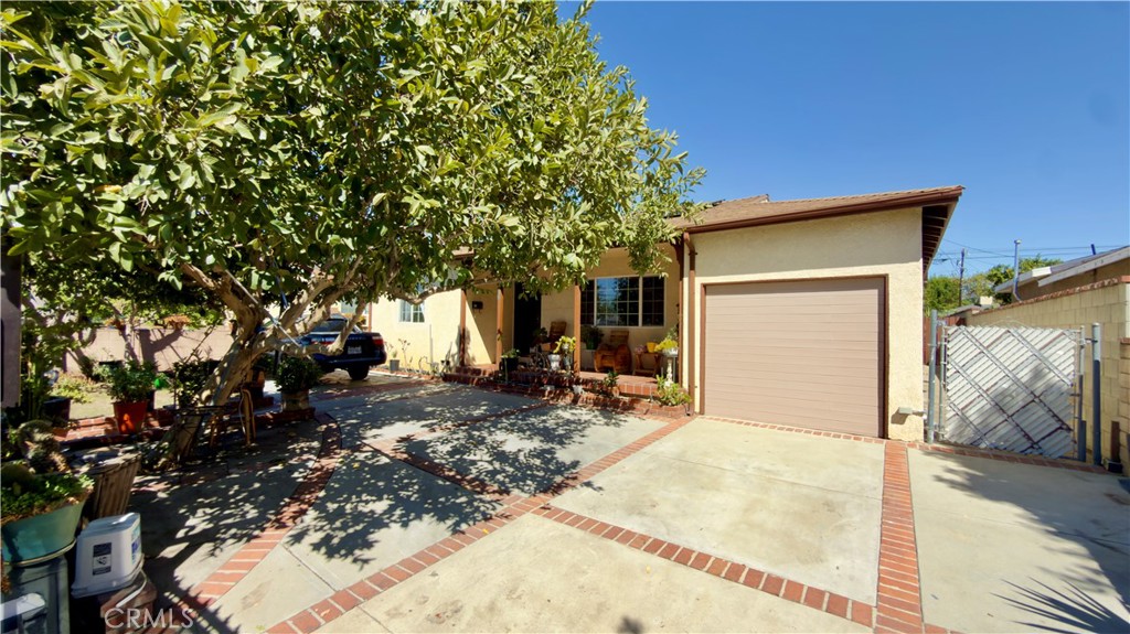 10416 Cayuga Property Photo 27