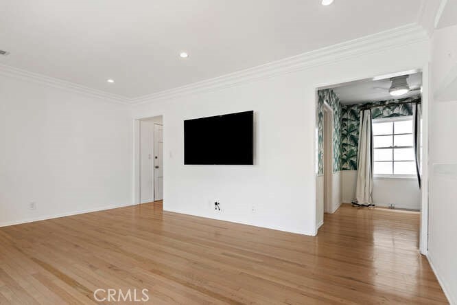 515 San Vicente D Property Photo 6