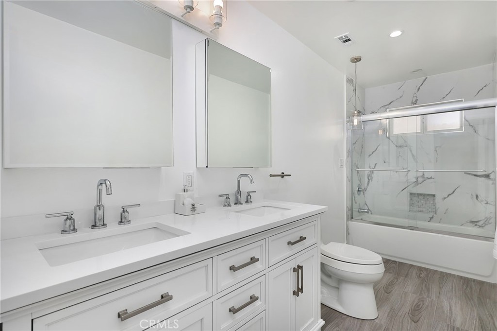5794 Fairhaven Avenue Property Photo 7