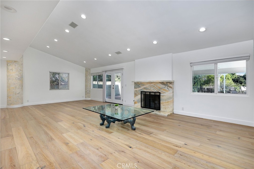 5794 Fairhaven Avenue Property Photo 16