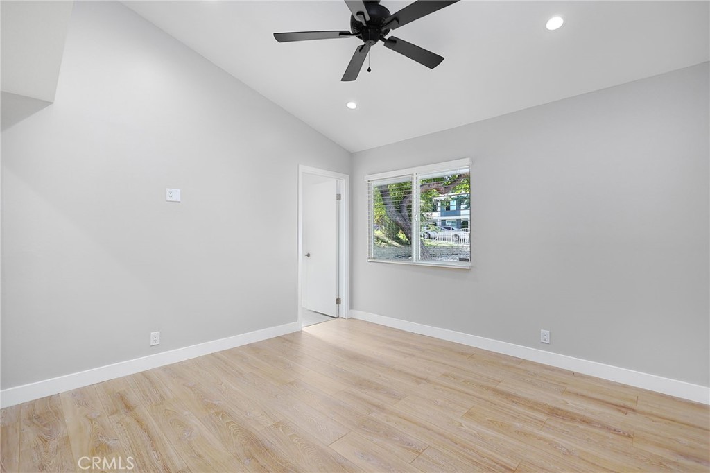 5794 Fairhaven Avenue Property Photo 18