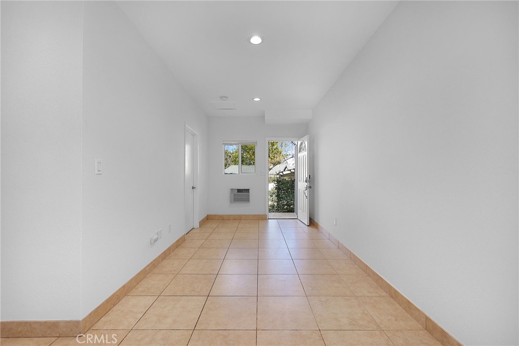 5794 Fairhaven Avenue Property Photo 19
