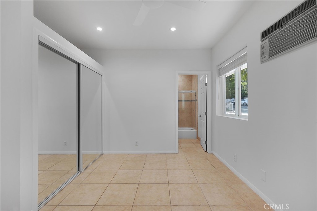 5794 Fairhaven Avenue Property Photo 20