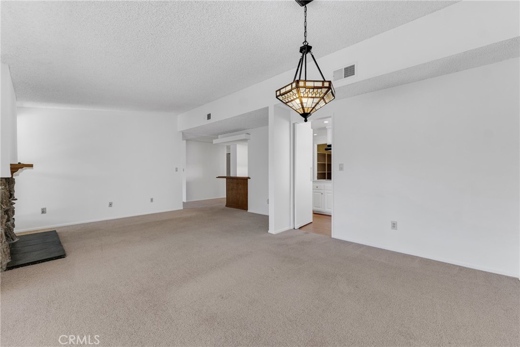 17512 Tuscan Drive Property Photo 18