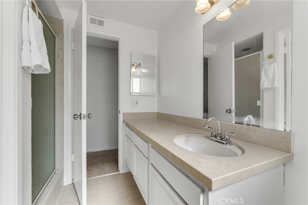 17512 Tuscan Drive Property Photo 32