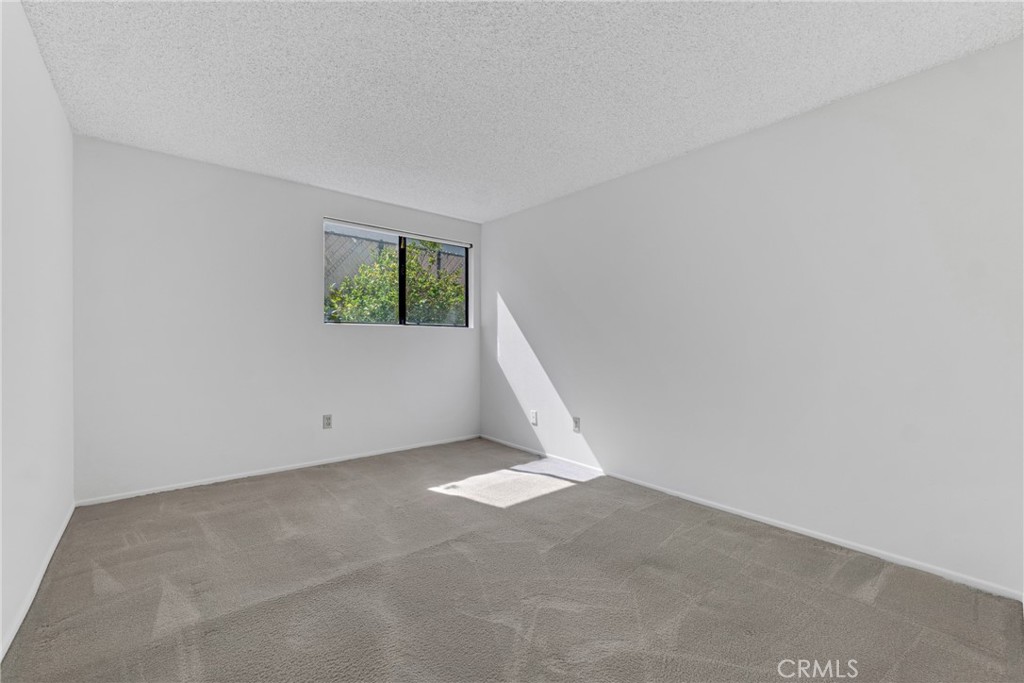 17512 Tuscan Drive Property Photo 35
